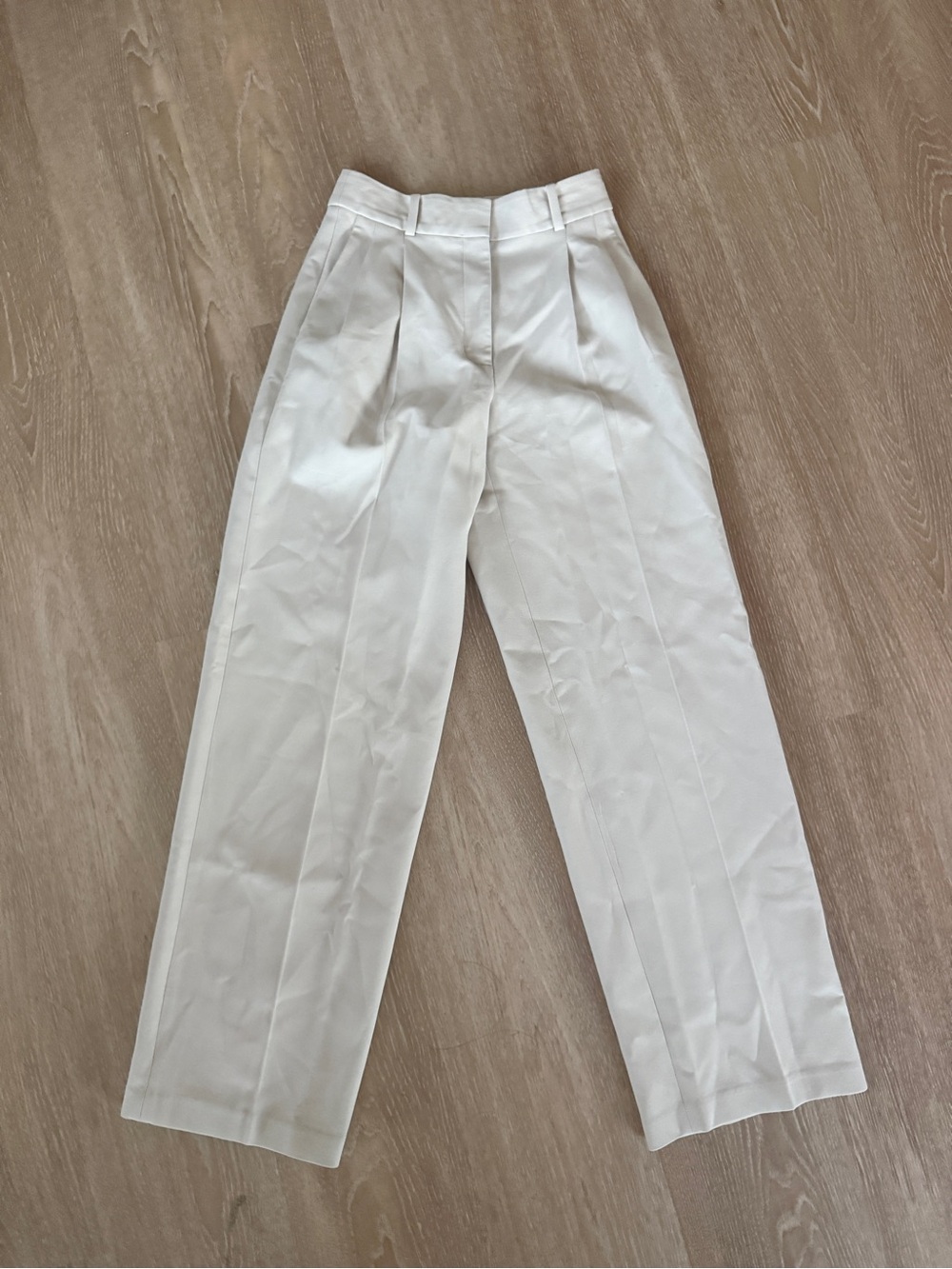 Aritzia Babaton cream wide leg pants